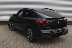 BMW iX2 xDrive30 High Executive M Sport - Afbeelding 2