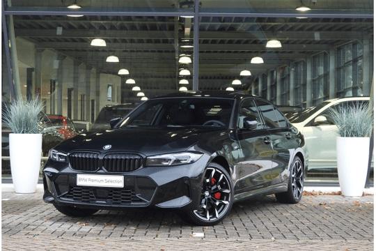 BMW 3 Serie 330e M Sport Automaat