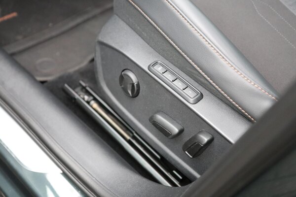 elektrisch verstelbare bestuurdersstoel met geheugen elektrisch verstelbare bestuurdersstoel met geheugen