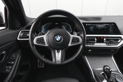 BMW 3 Serie 330e High Executive M Sport Automaat - Afbeelding 3