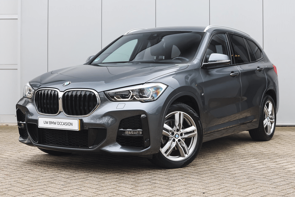 BMW X1 sDrive18i High Executive M Sport Automaat - Afbeelding 1