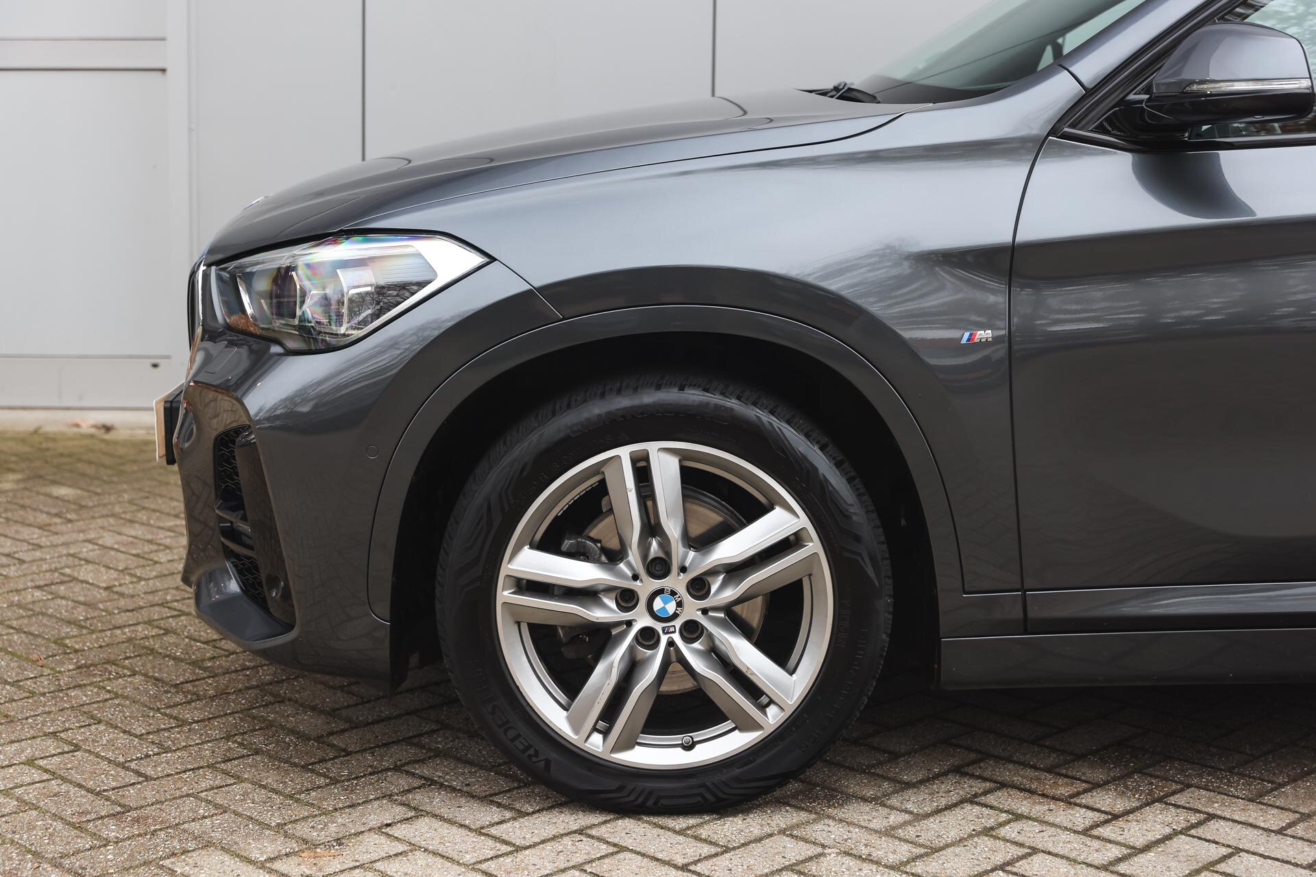 BMW X1 sDrive18i High Executive M Sport Automaat - Afbeelding 4