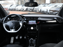 DS DS 3 PureTech 82PK Chic, Rijklaarprijs | Navigatie | Parkeersensoren | Bluetooth | LED Dagrijverlichting - Afbeelding 5