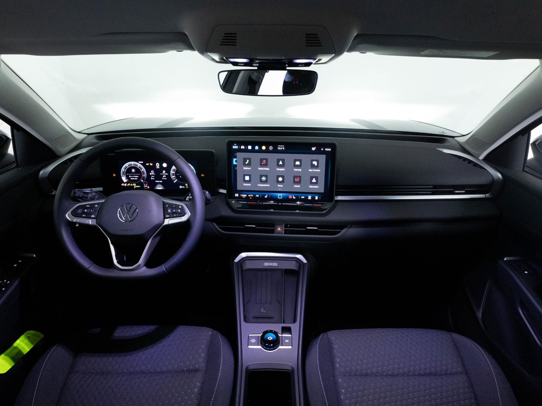 Volkswagen T-Roc Life First Edition 1.5 eTSI 116 PK - Afbeelding 5