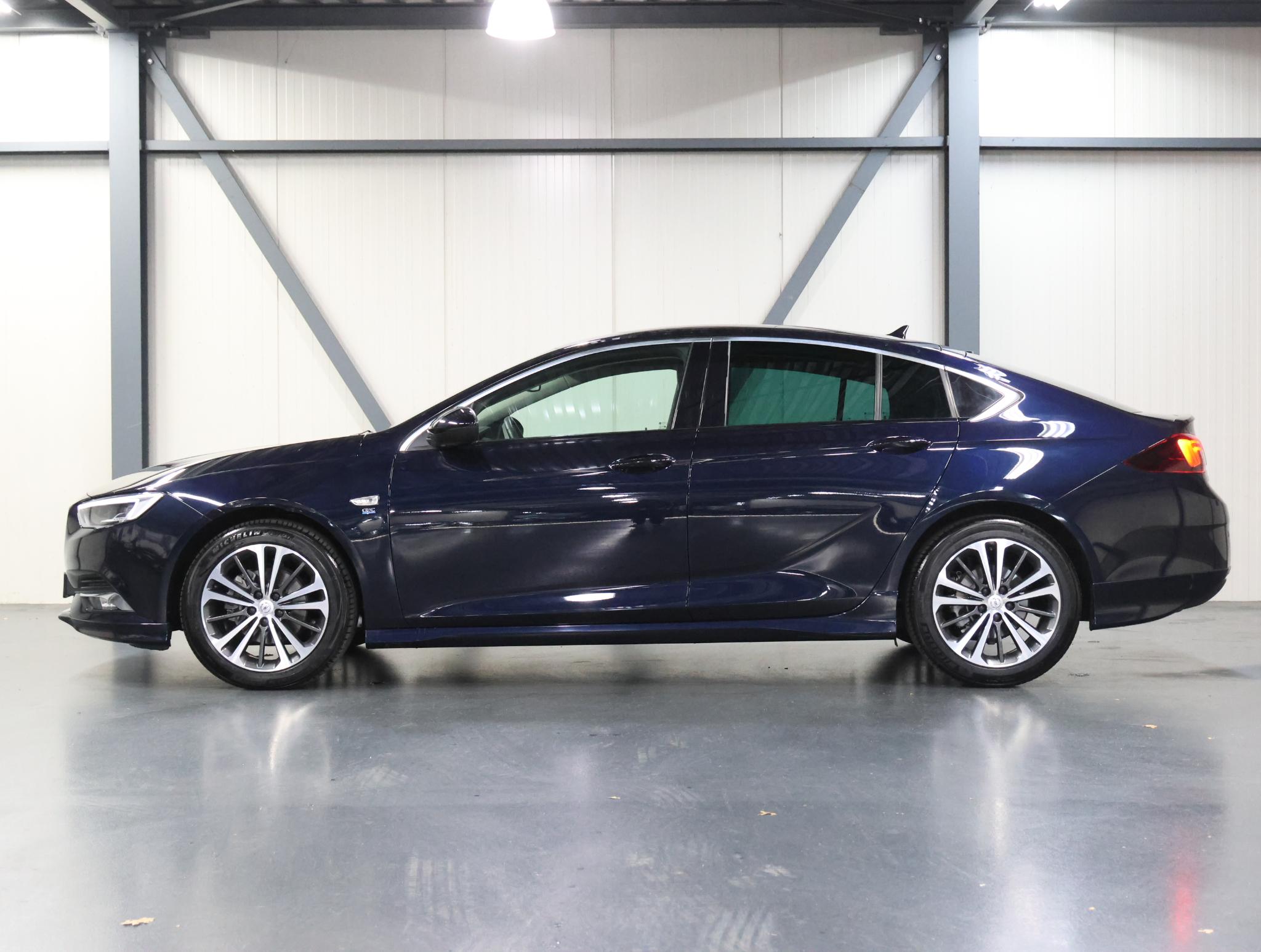 Opel Insignia 165PK Executive - Afbeelding 2