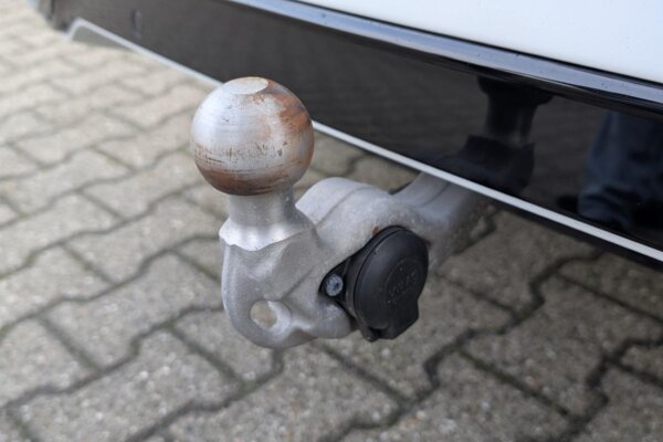 trekhaak elektrisch uitklapbaar