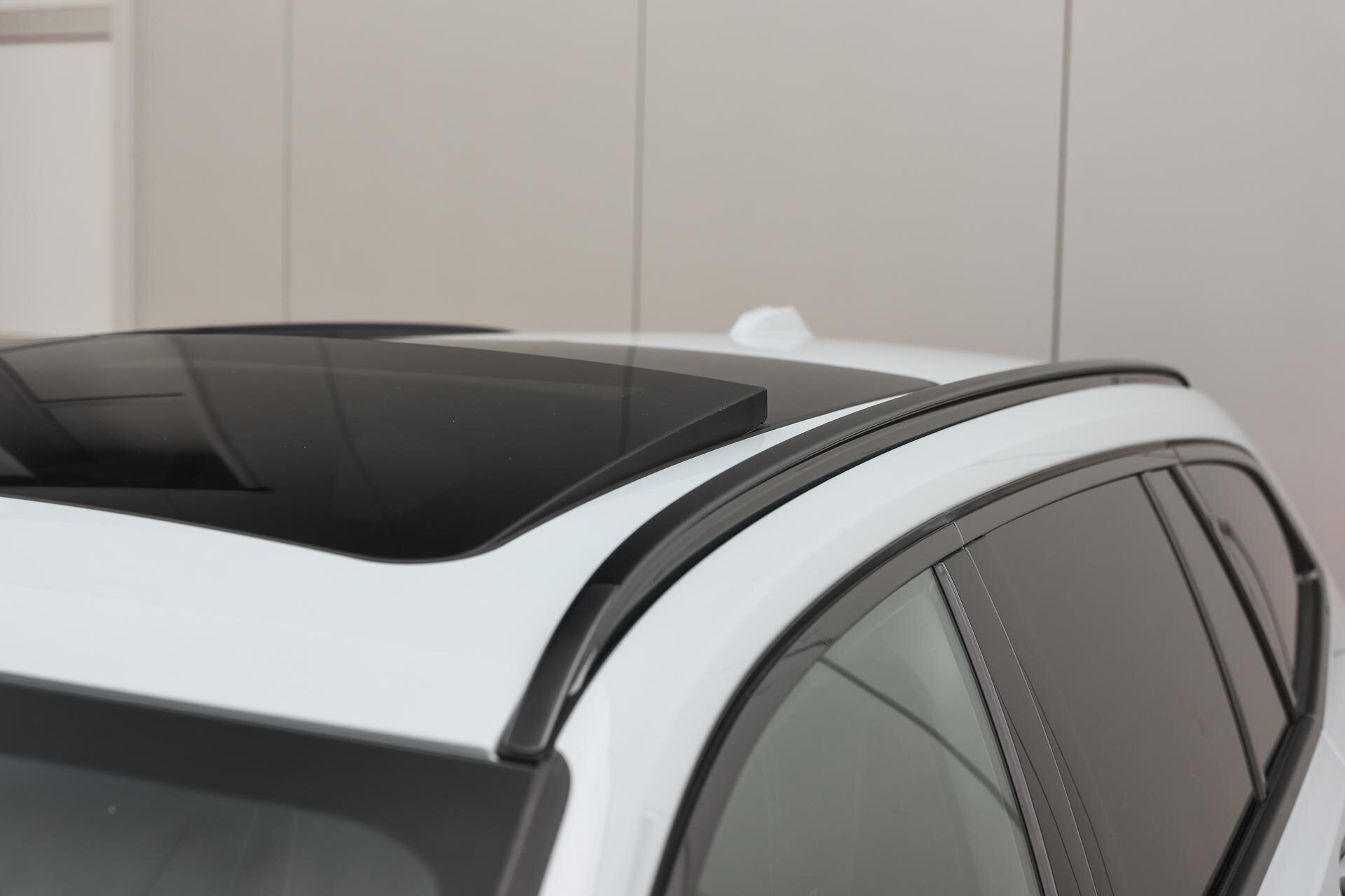 BMW 3 Serie Touring 330e High Executive M Sport Automaat - Afbeelding 4