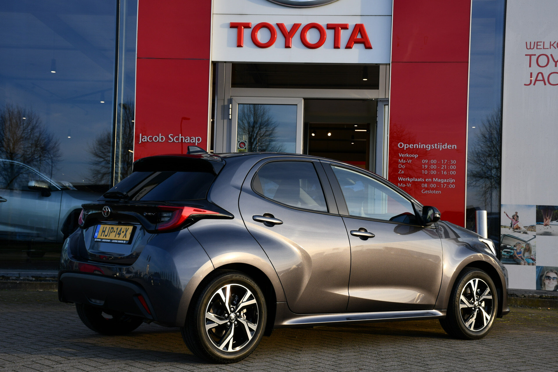 Toyota Yaris 1.5 Hybrid 115 Dynamic Automaat 116pk - Afbeelding 4