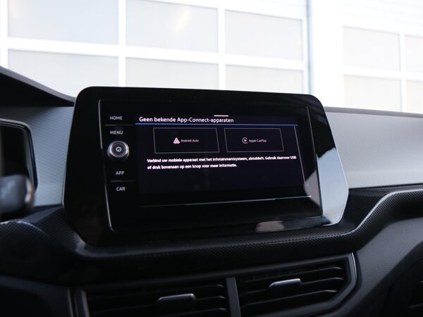 Apple Carplay/Android Auto