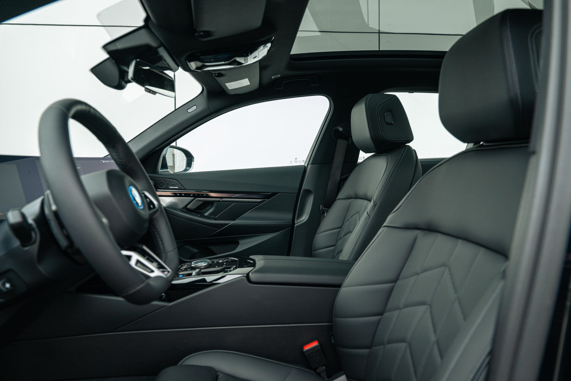 BMW i5 eDrive40 M Sport - Afbeelding 4