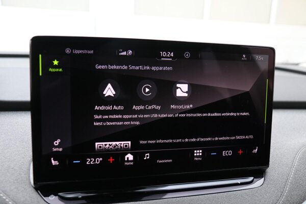 Apple Carplay/Android Auto Apple Carplay/Android Auto