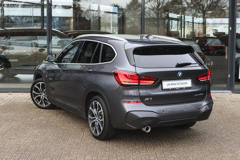 BMW X1 xDrive25e High Executive M Sport Automaat - Afbeelding 2