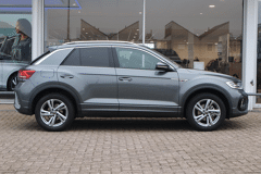 Volkswagen T-Roc 1.5 TSI 150pk DSG R-Line Edition - Afbeelding 3