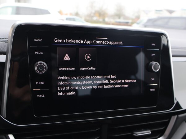 Apple Carplay/Android Auto