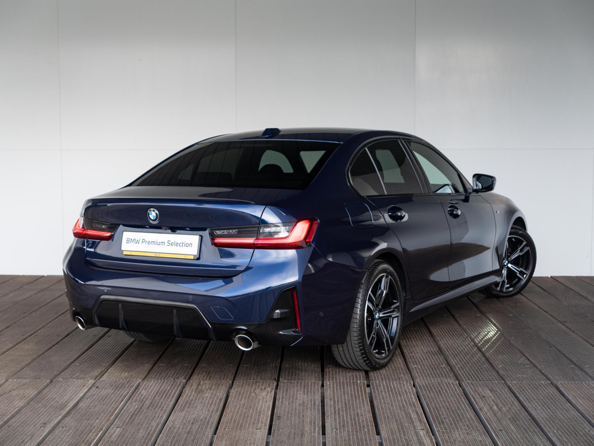 BMW 3 Serie Sedan 318i - Afbeelding 2