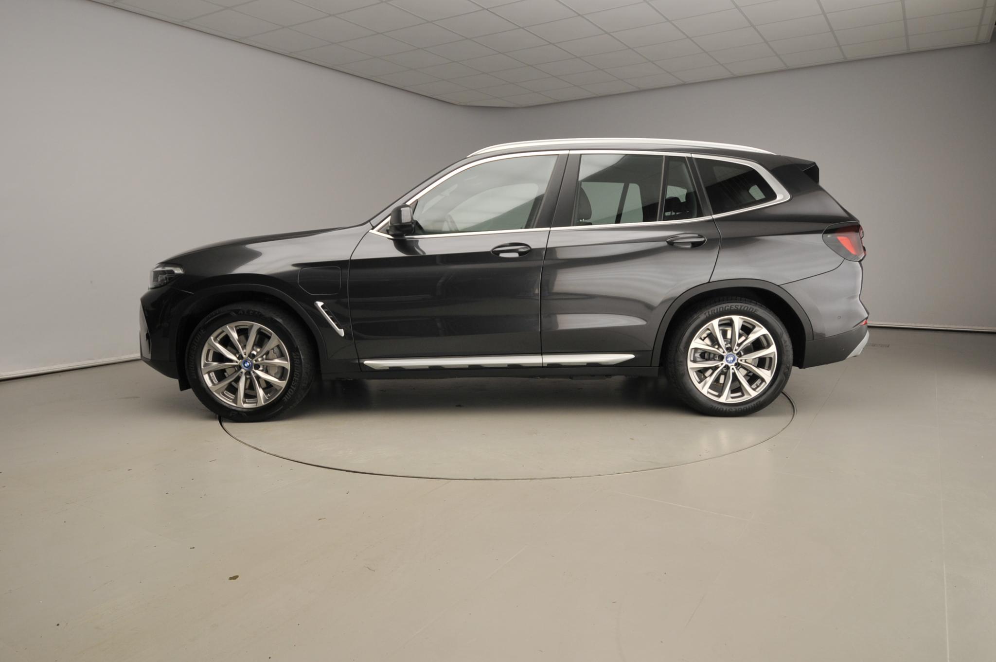 BMW X3 xDrive30e - Afbeelding 2