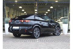 BMW iX2 eDrive20 High Executive M Sport - Afbeelding 2