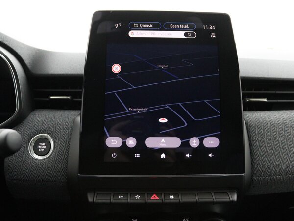 EASY LINK multimedia- en navigatiesysteem met 9,3" touchscreen EASY LINK multimedia- en navigatiesysteem met 9,3" touchscreen
