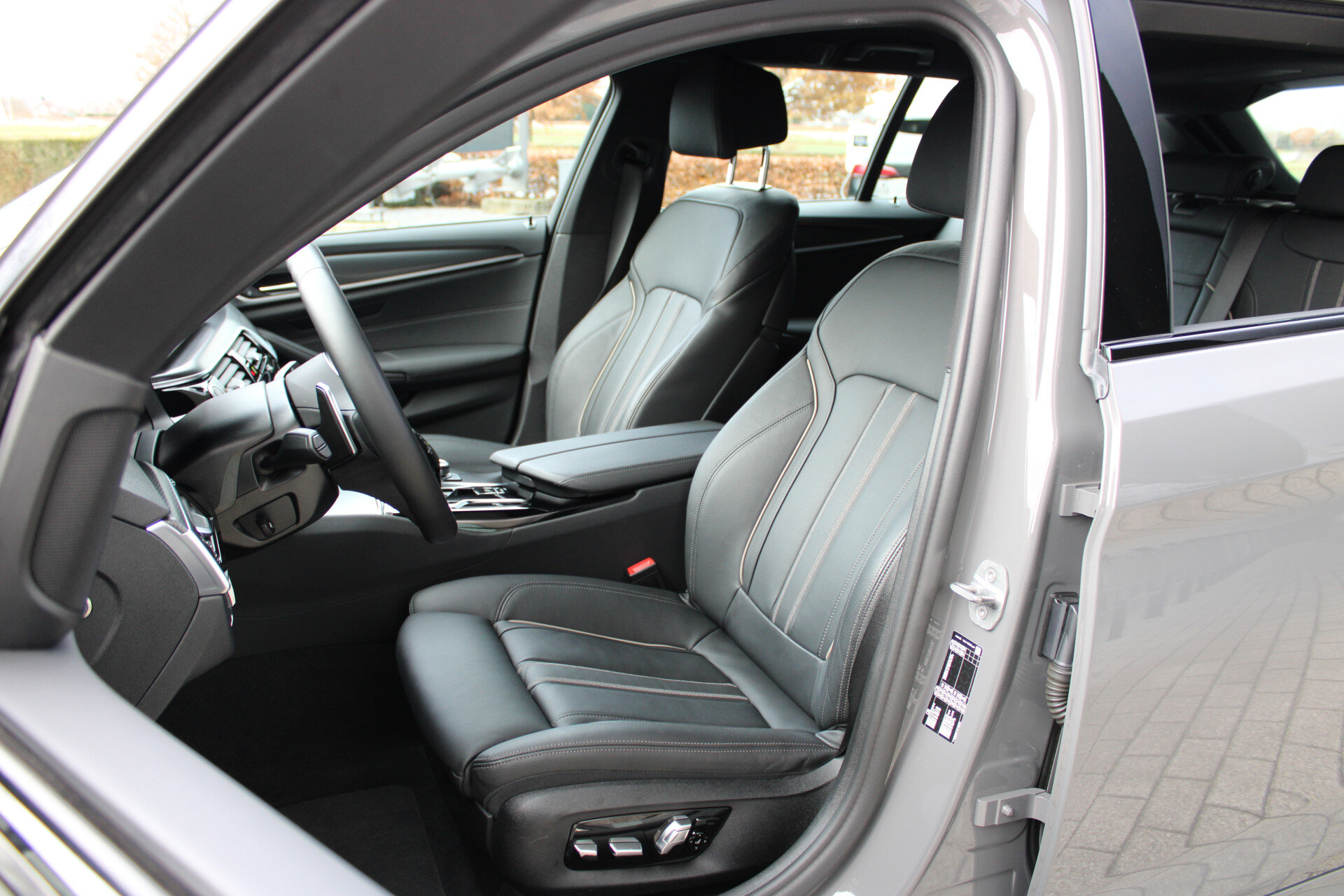 BMW 5 Serie Touring 530i High Executive M Sport Automaat - Afbeelding 3