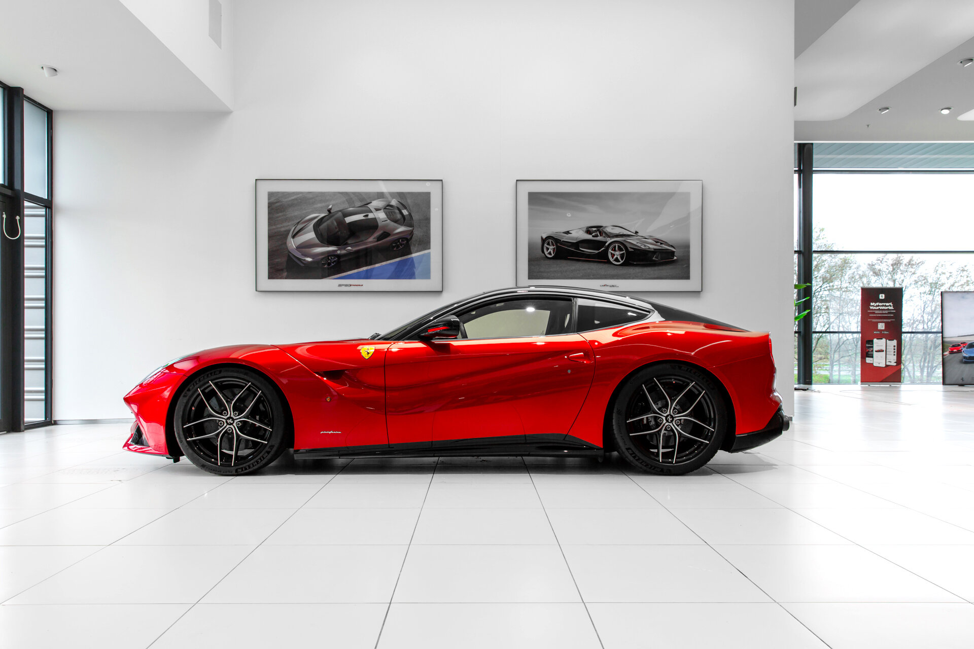 Ferrari F12 Berlinetta HELE ~Ferrari Munsterhuis~