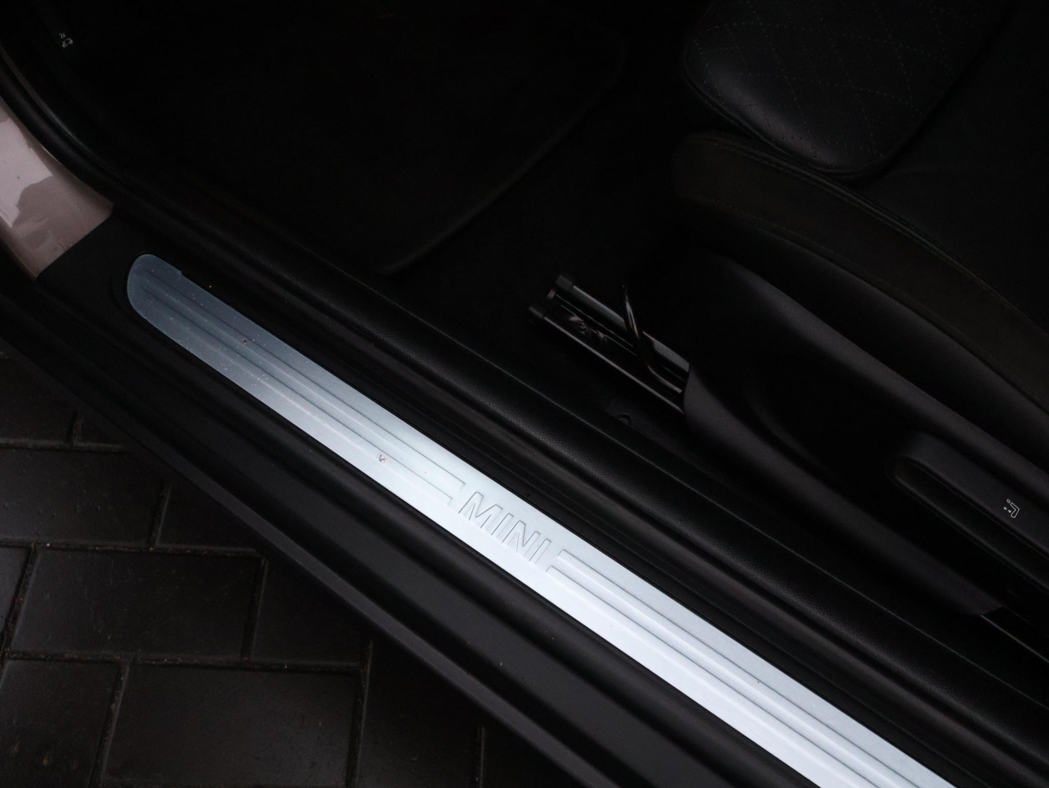 MINI Cooper Mini 1.5 Classic - Afbeelding 3