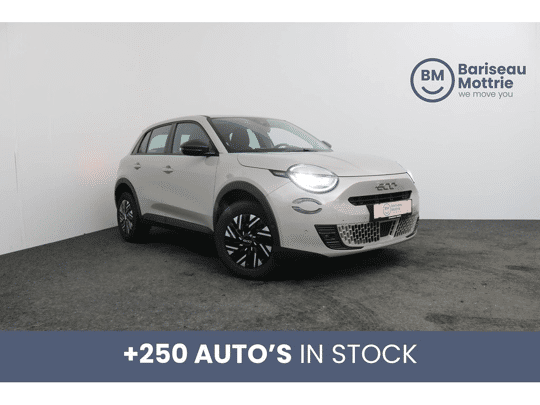 Fiat 600 MILD HYBRID AUTOMAAT *DAB*GPS*CAMERA+SENSOREN*CARPLAY*