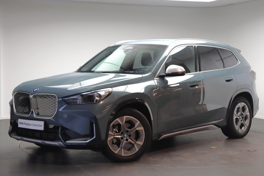 BMW iX1 eDrive20 High Executive xLine