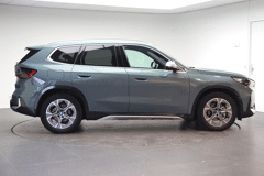 BMW iX1 eDrive20 High Executive xLine - Afbeelding 4