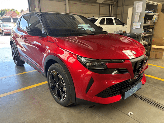 Alfa Romeo Junior SPECIALE 1.2 Hybrid 136 eDCT6 * NAVI * 180°CAMERA * CARPLAY