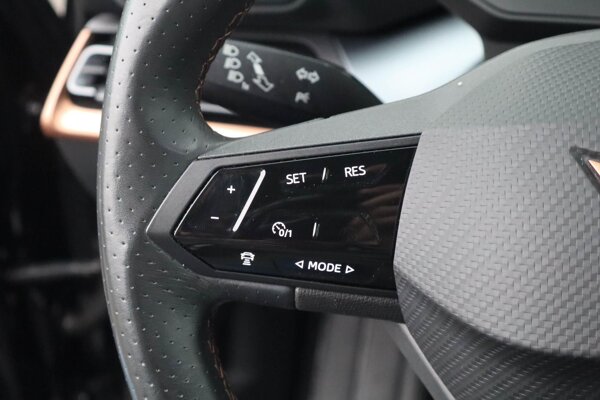 cruise control adaptief met Stop&Go cruise control adaptief met Stop&Go