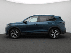 Volkswagen Tiguan 1.5 eHybrid Life Edition 204PK DSG Trekhaak, 19" LM Velgen, Acht - Image 3