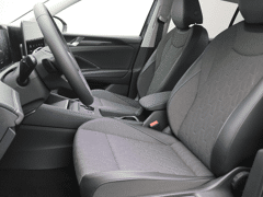 Volkswagen Tiguan 1.5 eHybrid Life Edition 204PK DSG Trekhaak, 19" LM Velgen, Acht - Image 5