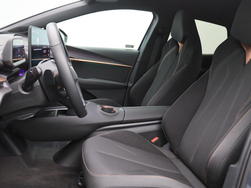 CUPRA Tavascan Business 82 kWh 286PK Aut. Warmtepomp, Matrix-LED, Keyless, Acht - Bild 5