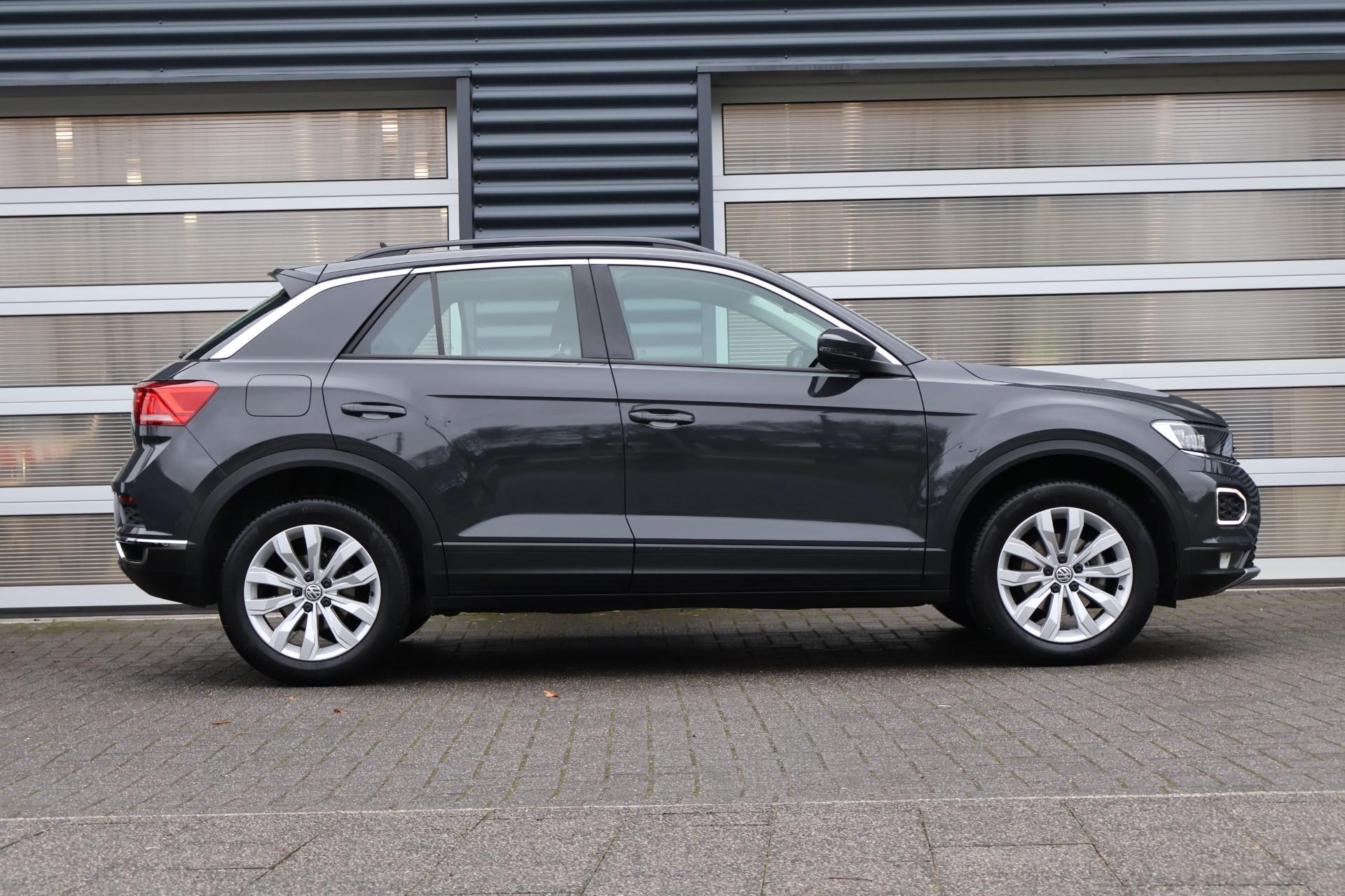 Volkswagen T-Roc 1.5 TSI 150pk DSG Style - Afbeelding 3