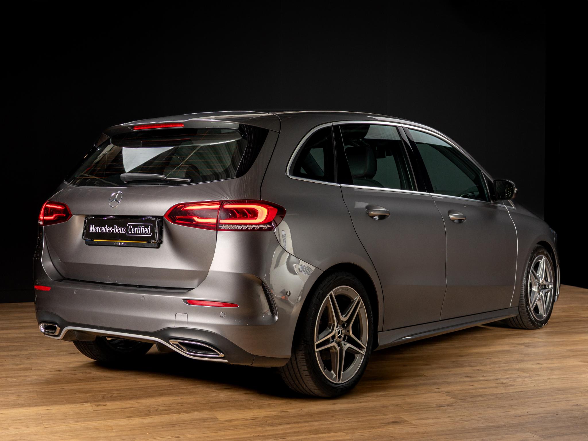 Mercedes-Benz B-Klasse 180 Business Solution AMG - Afbeelding 2