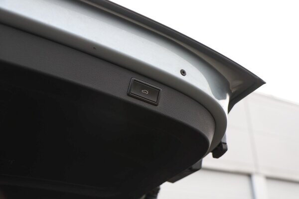 elektrisch bedienbare achterklep