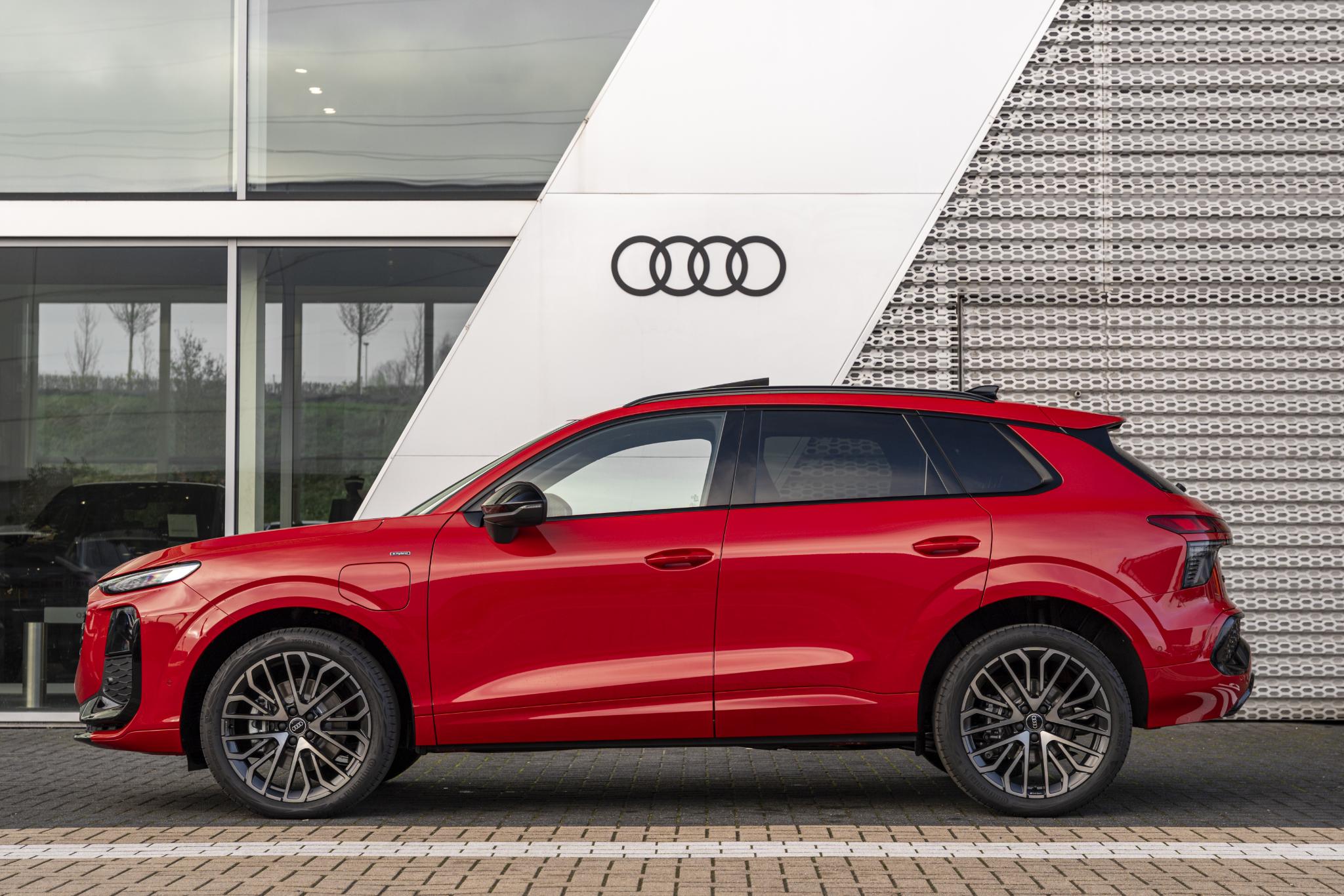 Audi Q3 S edition e-hybrid 200 kW / 272 PK Hatchback 6 ver - Afbeelding 3