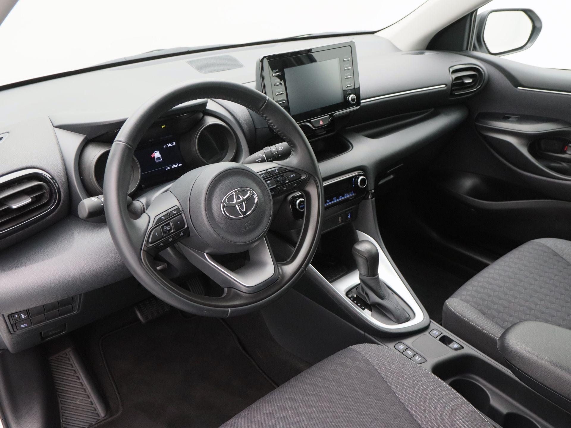 Toyota Yaris 1.5 Hybrid 115 Pk Automaat Dynamic - Afbeelding 3