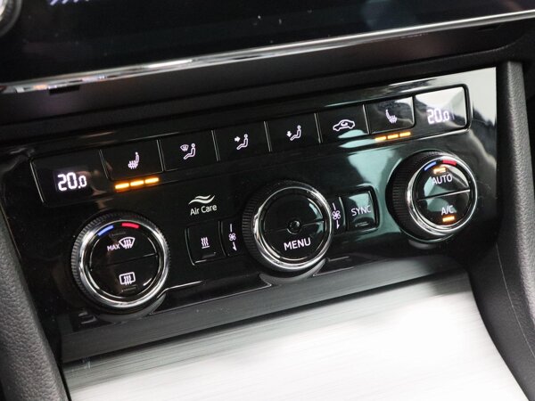 voorstoelen verwarmd voorstoelen verwarmd