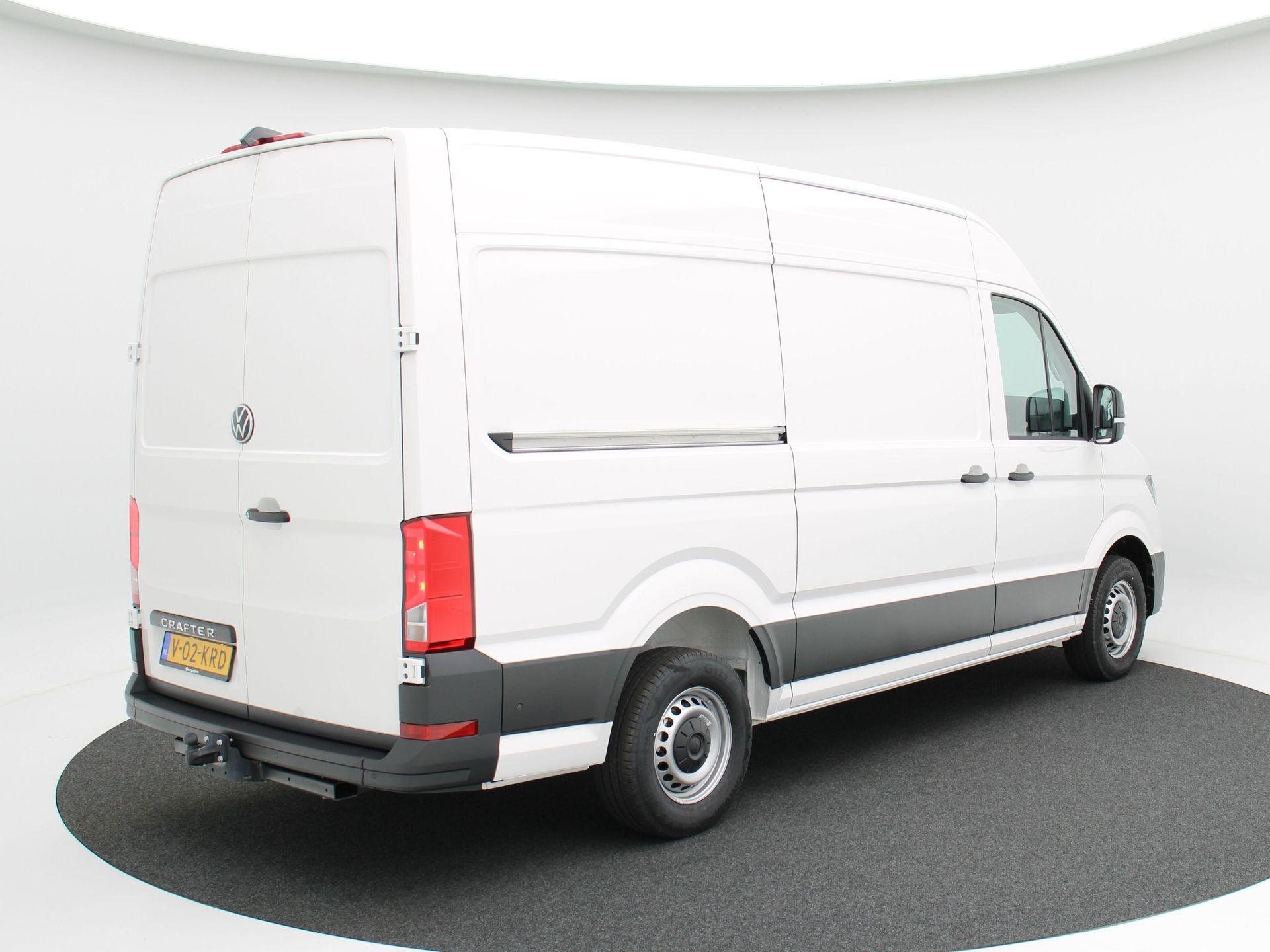 Volkswagen Crafter 35 2.0 TDI 176PK L3H3 Highline - Afbeelding 3
