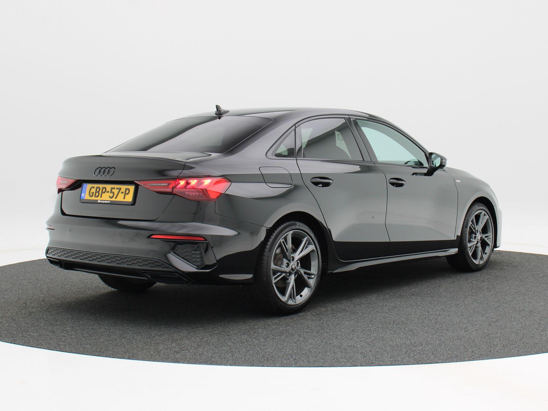 Audi A3 Limousine 30 TFSi Automaat S-Line Automaat - Afbeelding 3