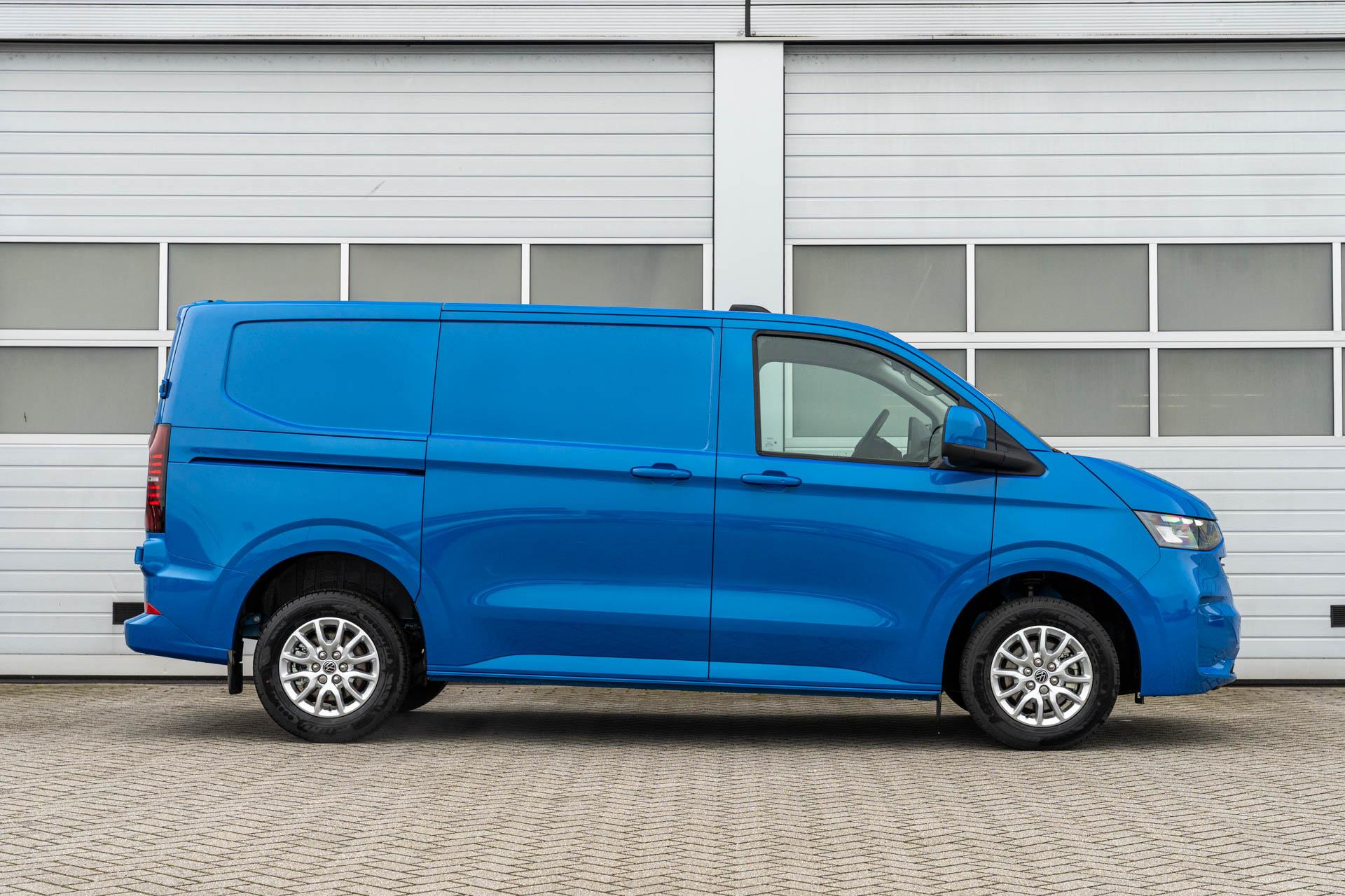 Volkswagen Transporter 2.0 TDI 150pk AUT L1H1 28 Style - Afbeelding 3