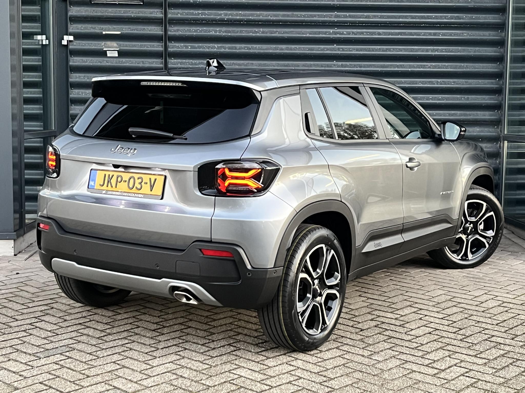 Jeep Avenger 1.2 e-Hybrid Summit - Afbeelding 3
