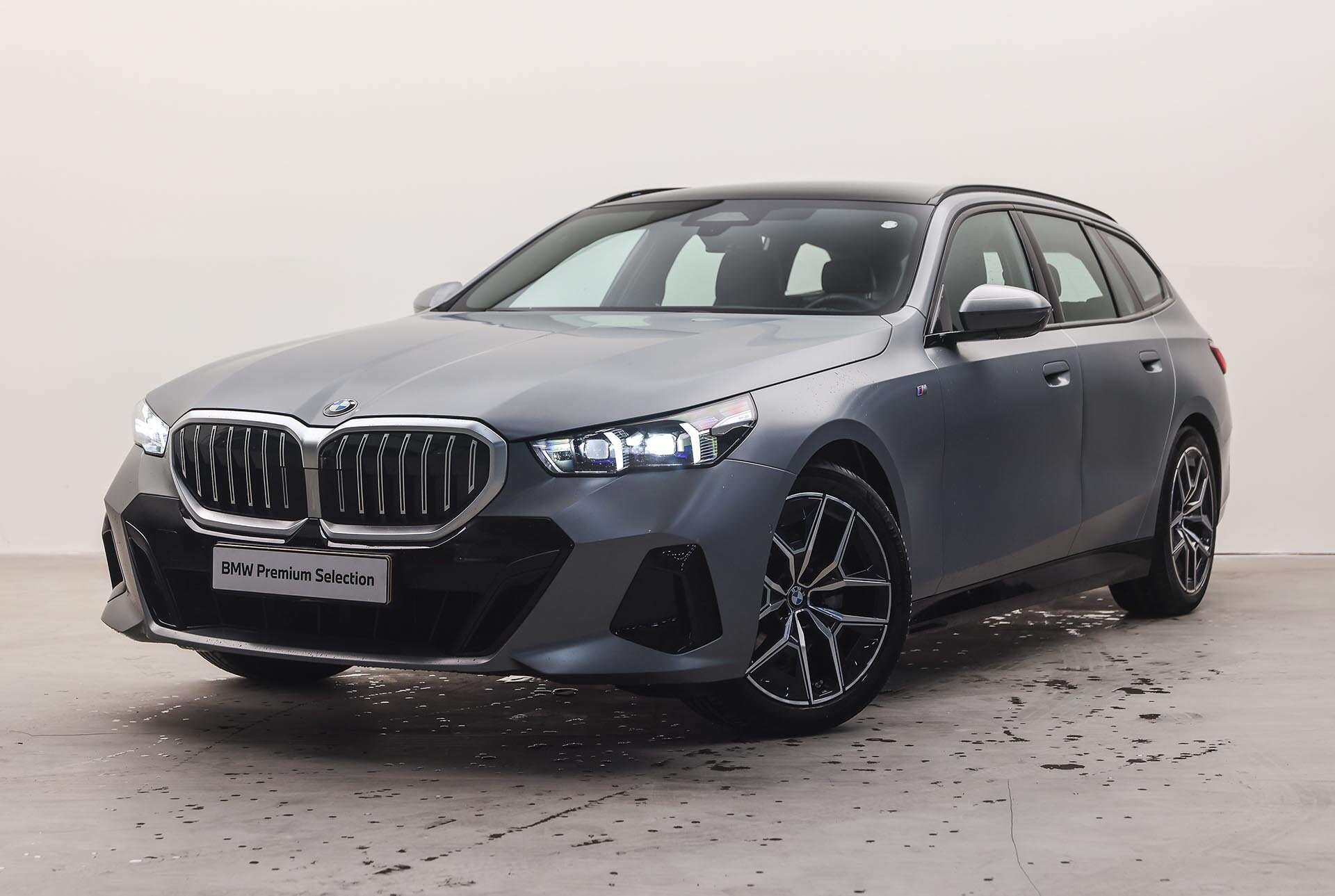 BMW 5 Serie Touring 520i High Executive M Sport Automaat