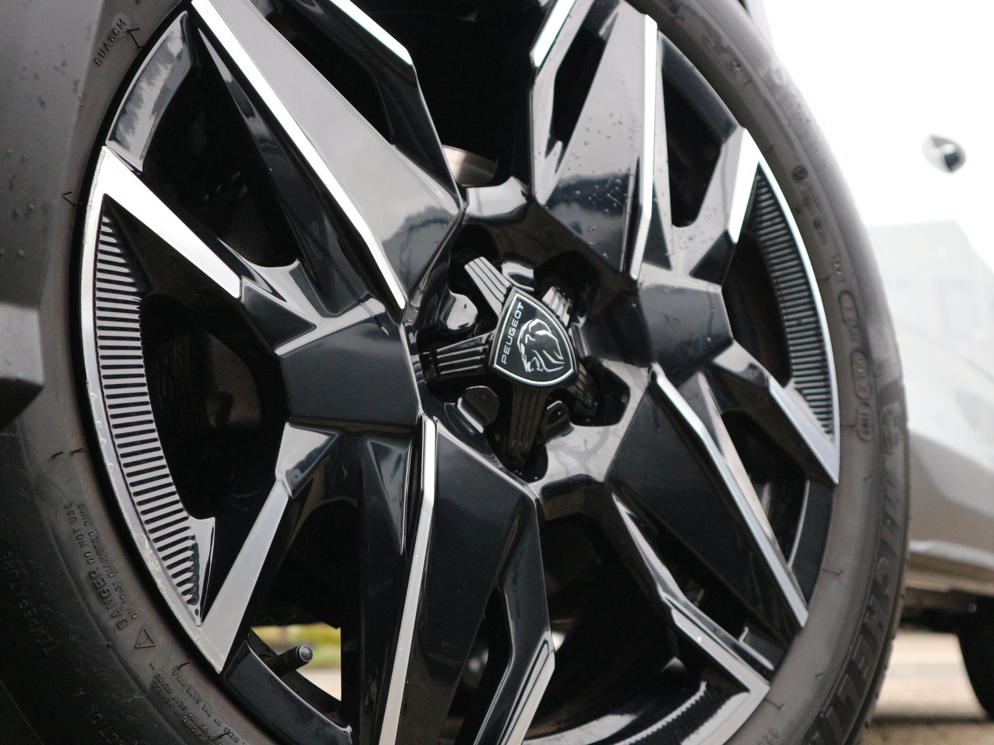 Peugeot 3008 1.2 Hybrid 136 GT - Afbeelding 4