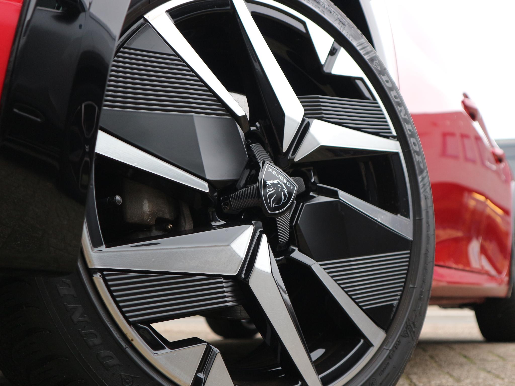 Peugeot 208 1.2 Hybrid 145 e-DCS6 GT - Afbeelding 4