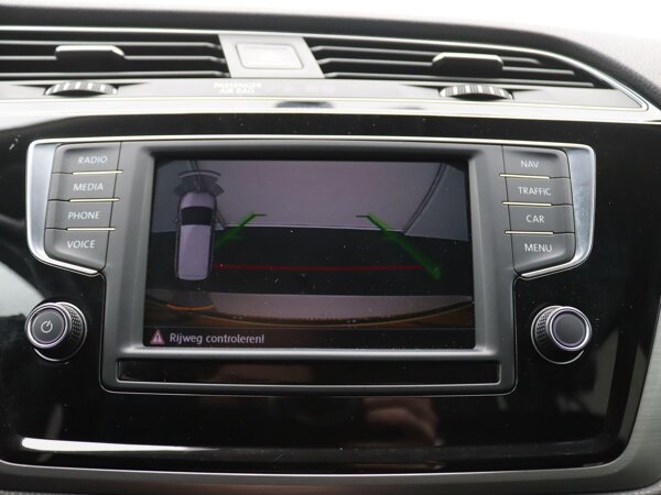 Achteruitrijcamera (Rear View)