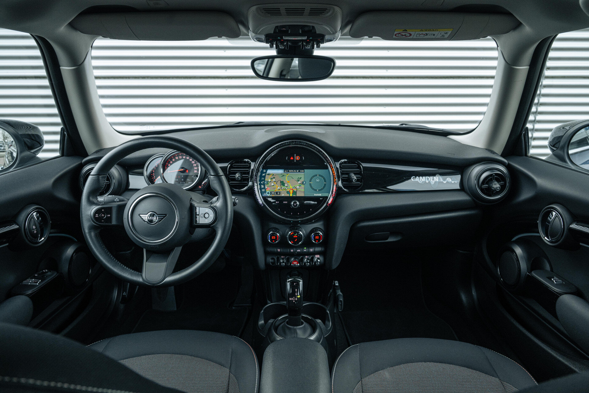 MINI Hatchback Cooper Classic Automaat - Afbeelding 5