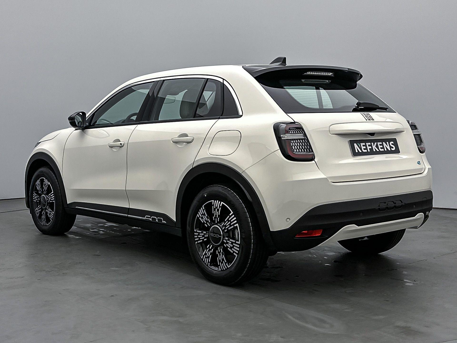 Fiat 600 600e Urban 54 kWh 156pk Automaat - Afbeelding 5