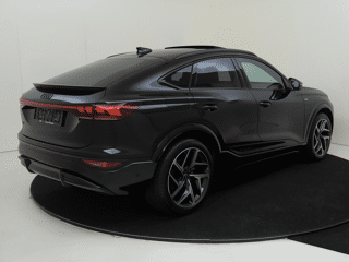 Audi Q6 Sportback e-tron S edition - Afbeelding 2